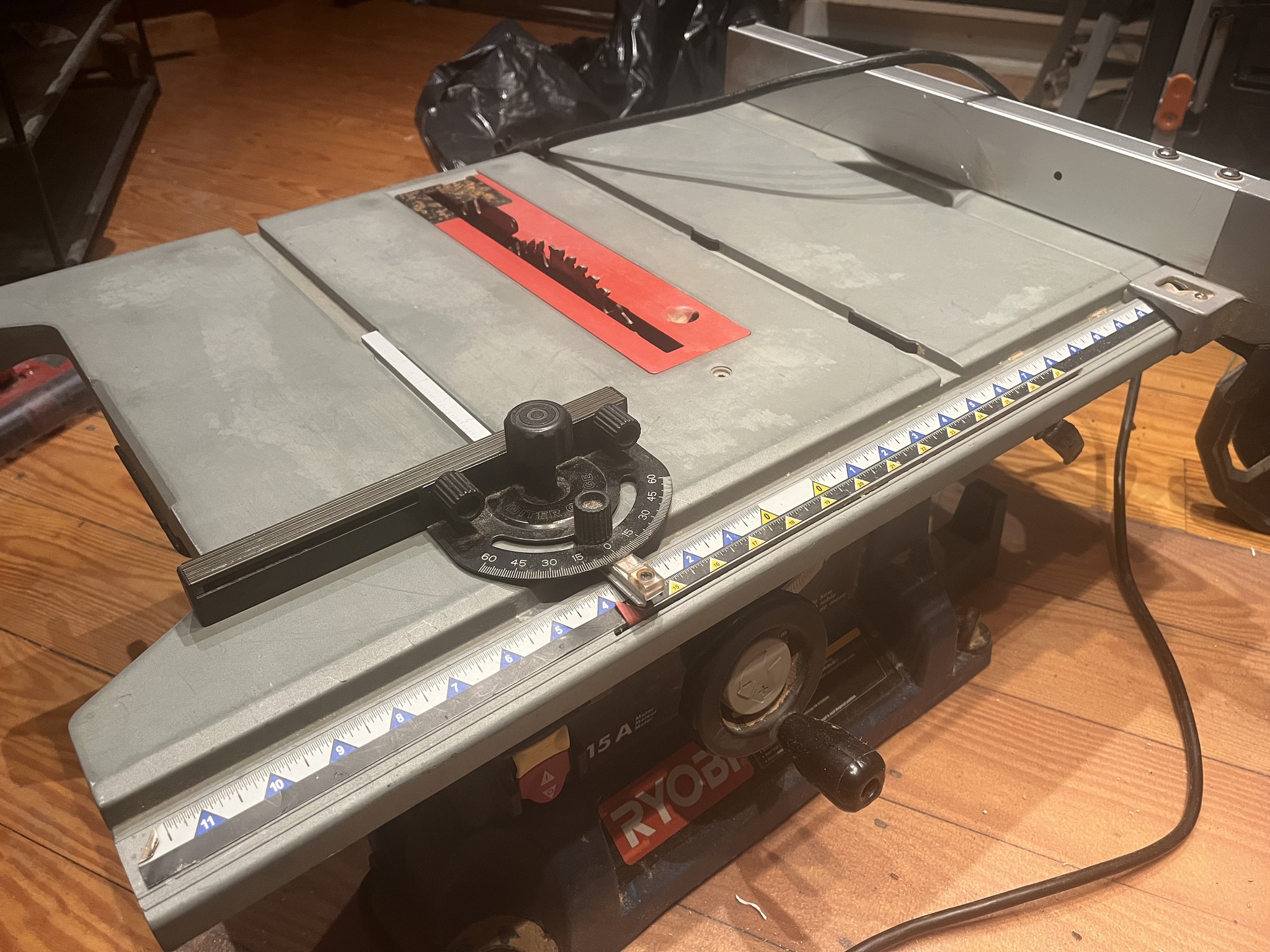 Ryobi table saw (RTS21) 10 inch blade - Saws & Blades - Waltham ...