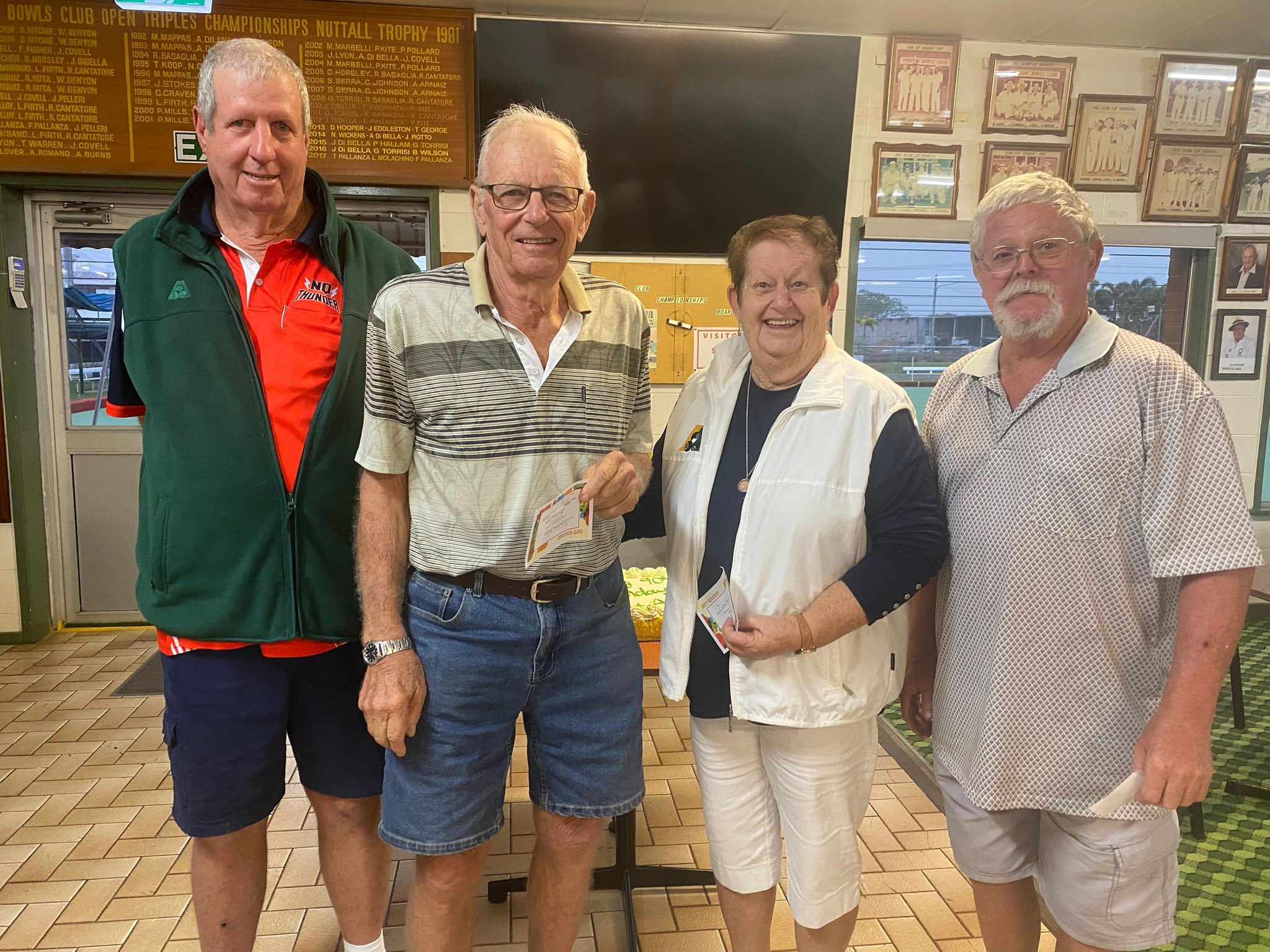 Ingham - Winning team with President Frank Pallanza. J Eddleston, N ...