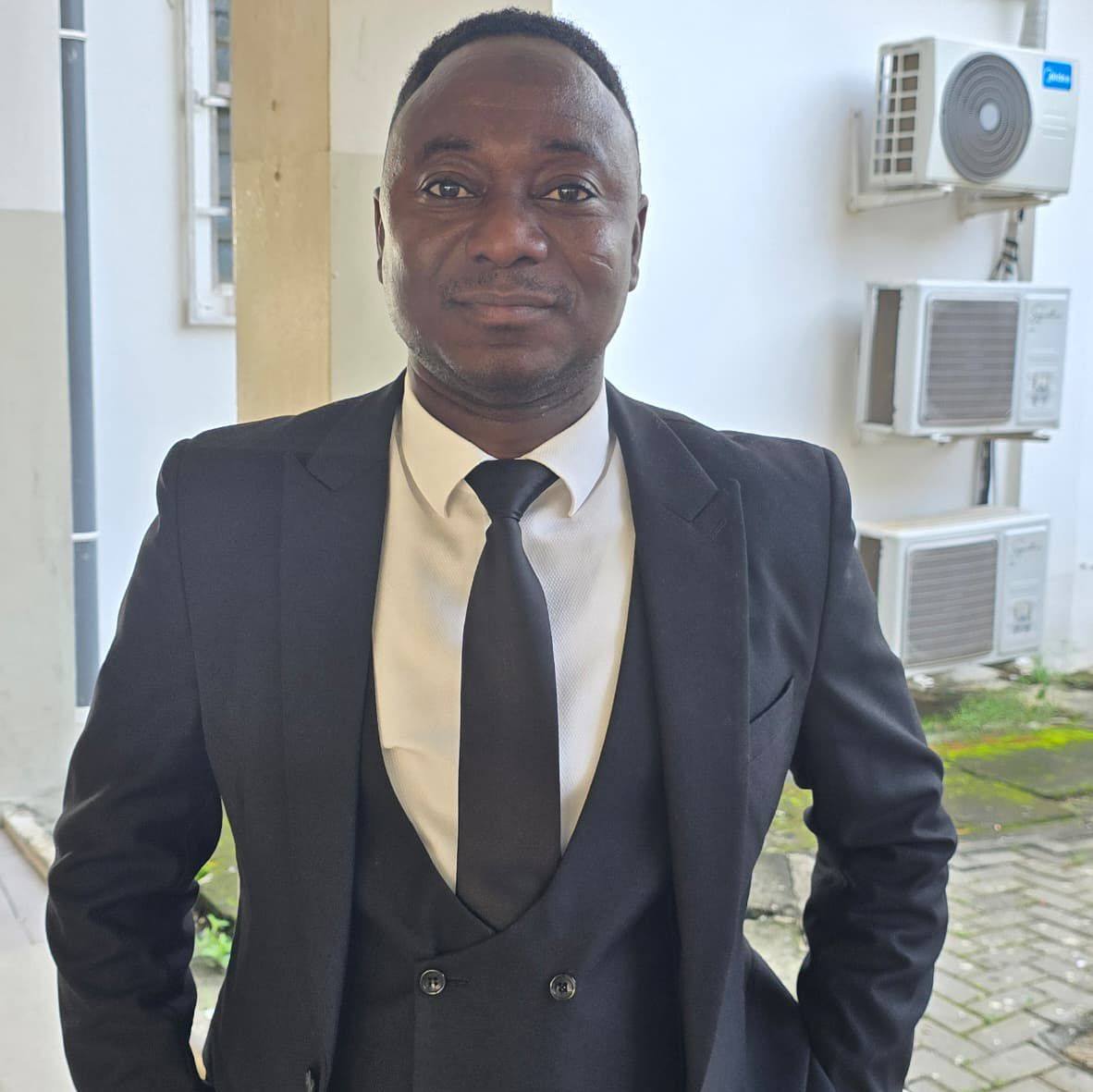 A transformer got damaged. The Boss... - Ayamba Ali Dauda | Facebook