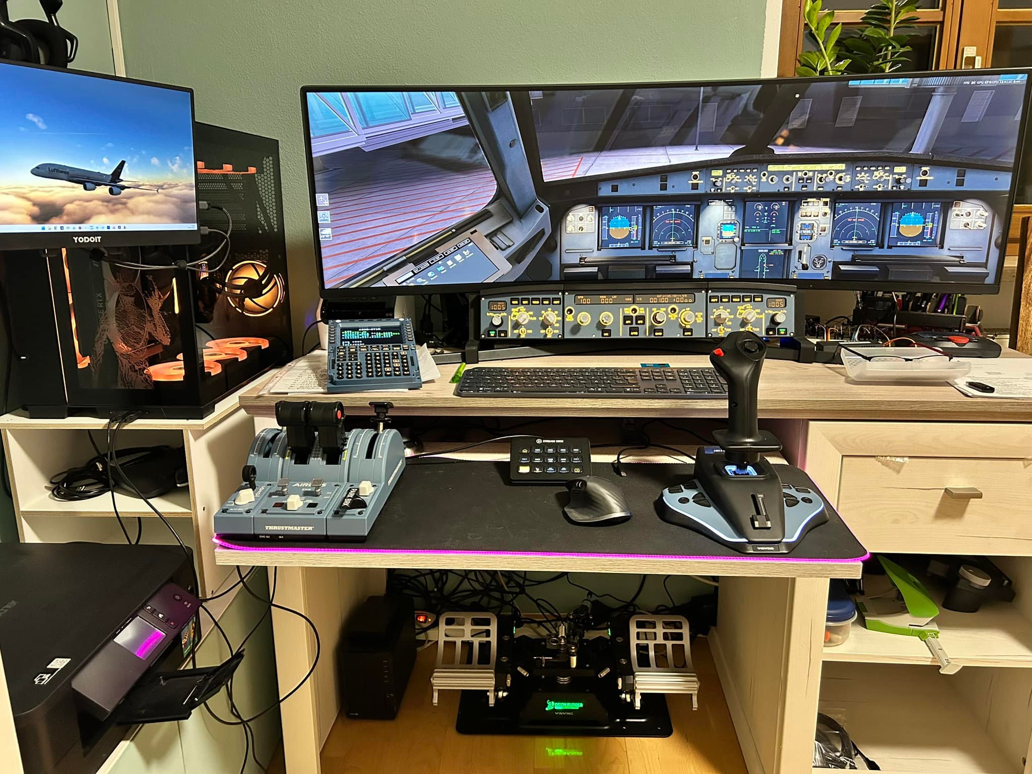 Unboxing Winwing SIM flight controls for Microsoft Flight Simulator