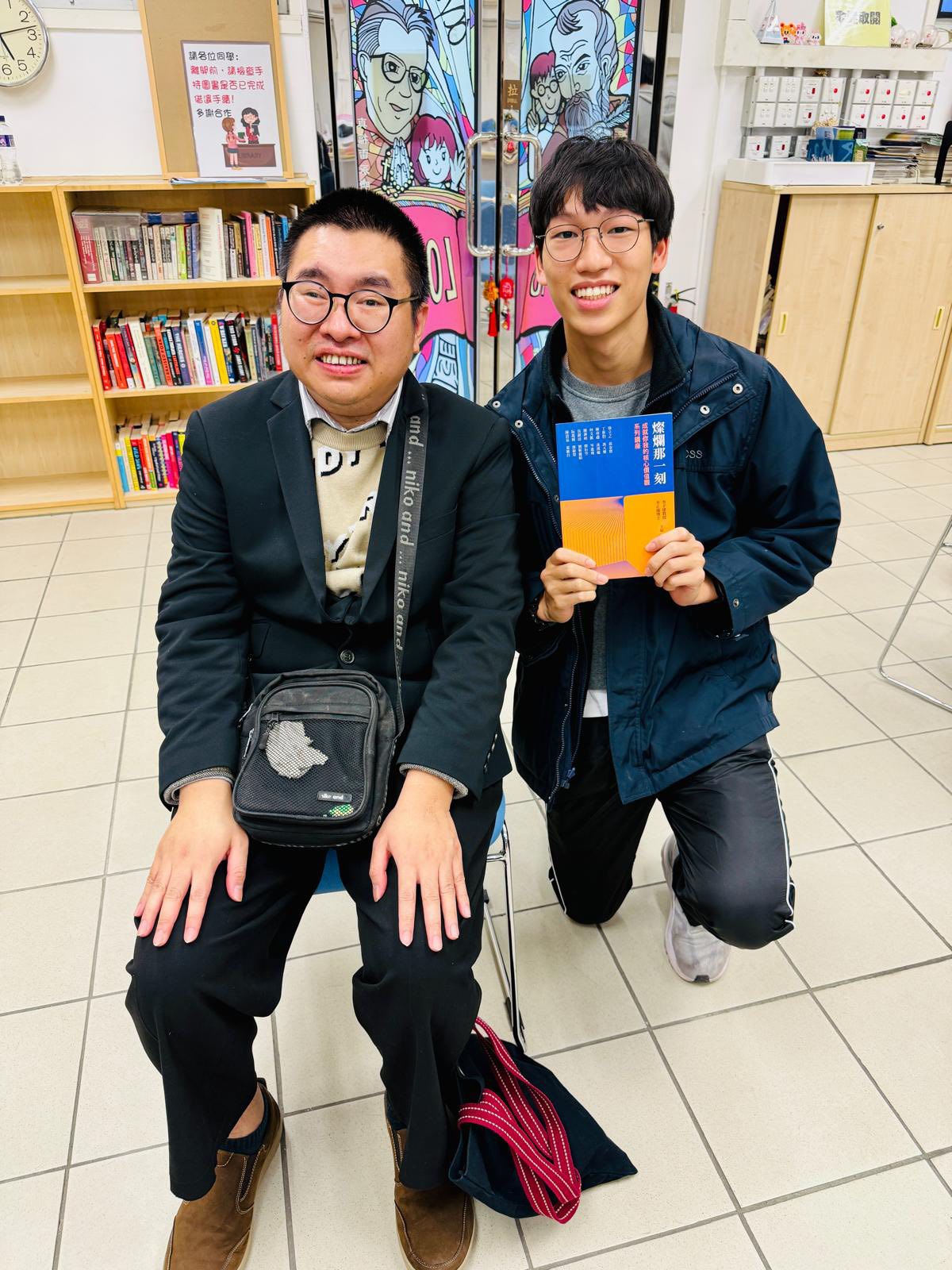 馮天樂博士 - 沁園春•赴石籬天主教中學主講「長風破浪會有時：視障史學家馮天樂博士奮鬥歷程」感懷... | Facebook