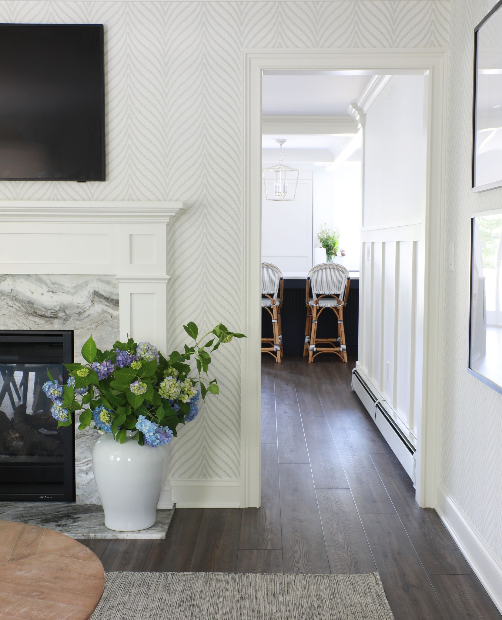 Carol Lang Interiors - Scenes from today’s install! Wouldn’t you love ...
