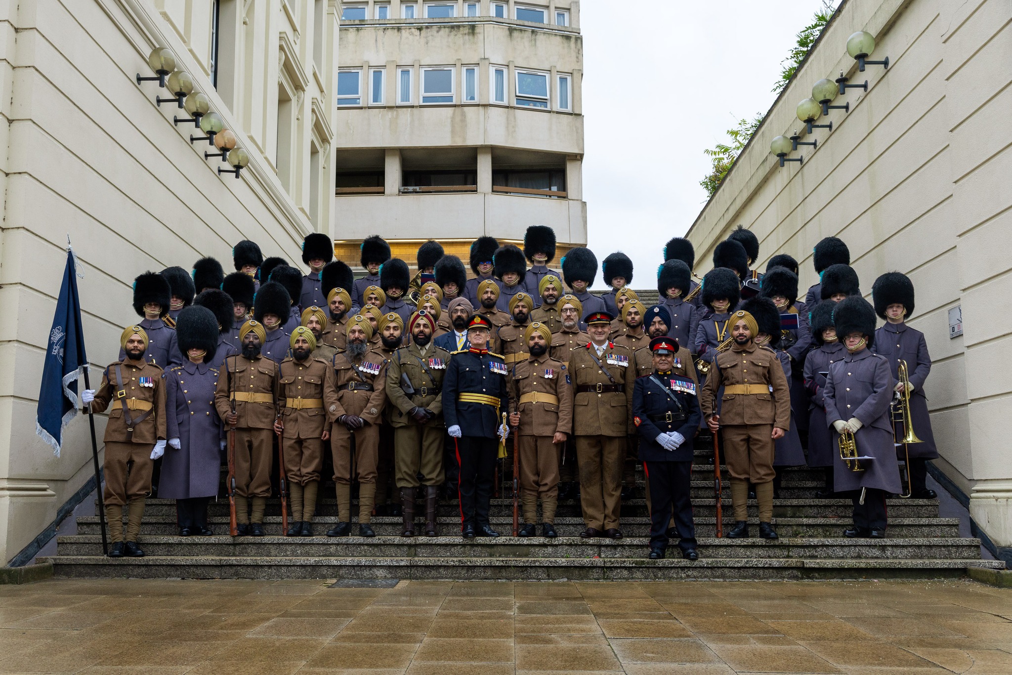 British Army - Welsh troops march through Wrexham. Pictures by Sgt Russ ...