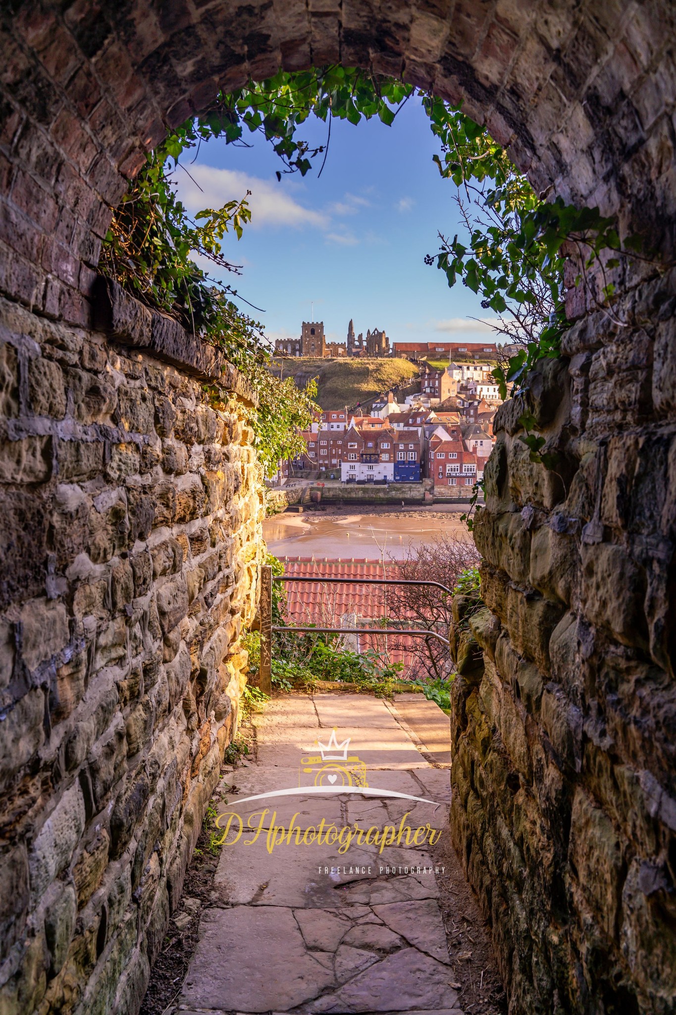 Beautiful Britain | Through the key hole at the screaming tunnel at ...