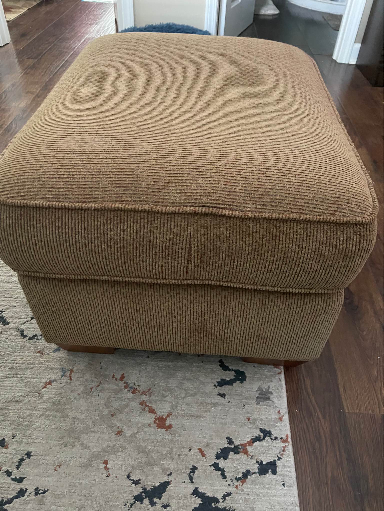 Gently Used Foot Stool - Ottomans & Footstools - Indianapolis, Indiana ...