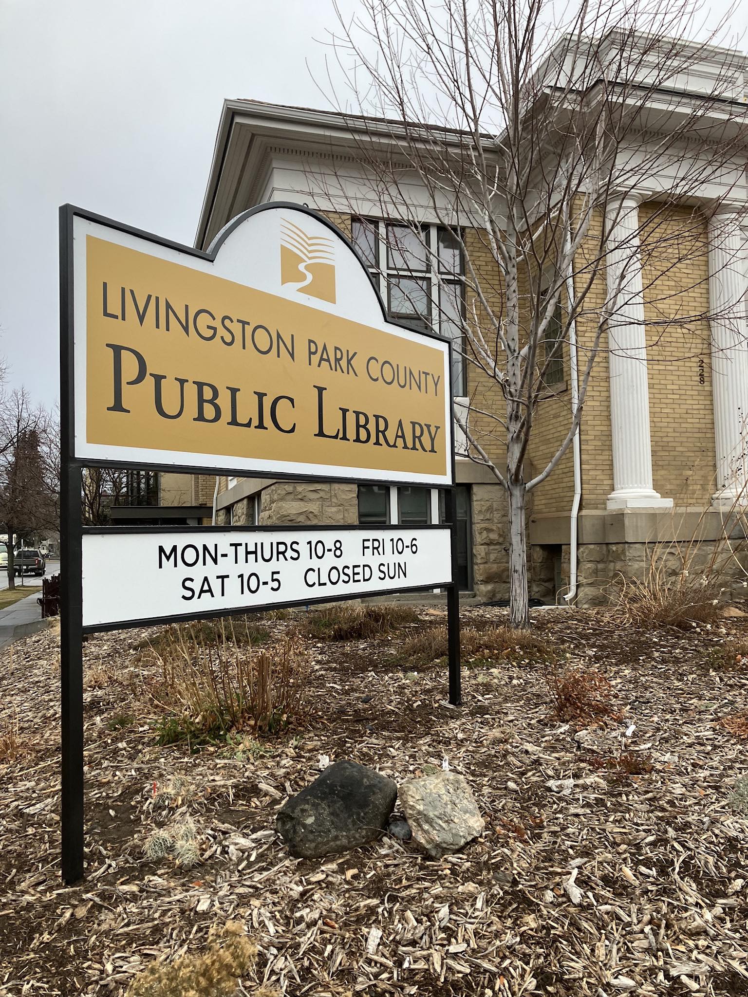 Livingston Park... - Livingston Park County Public Library