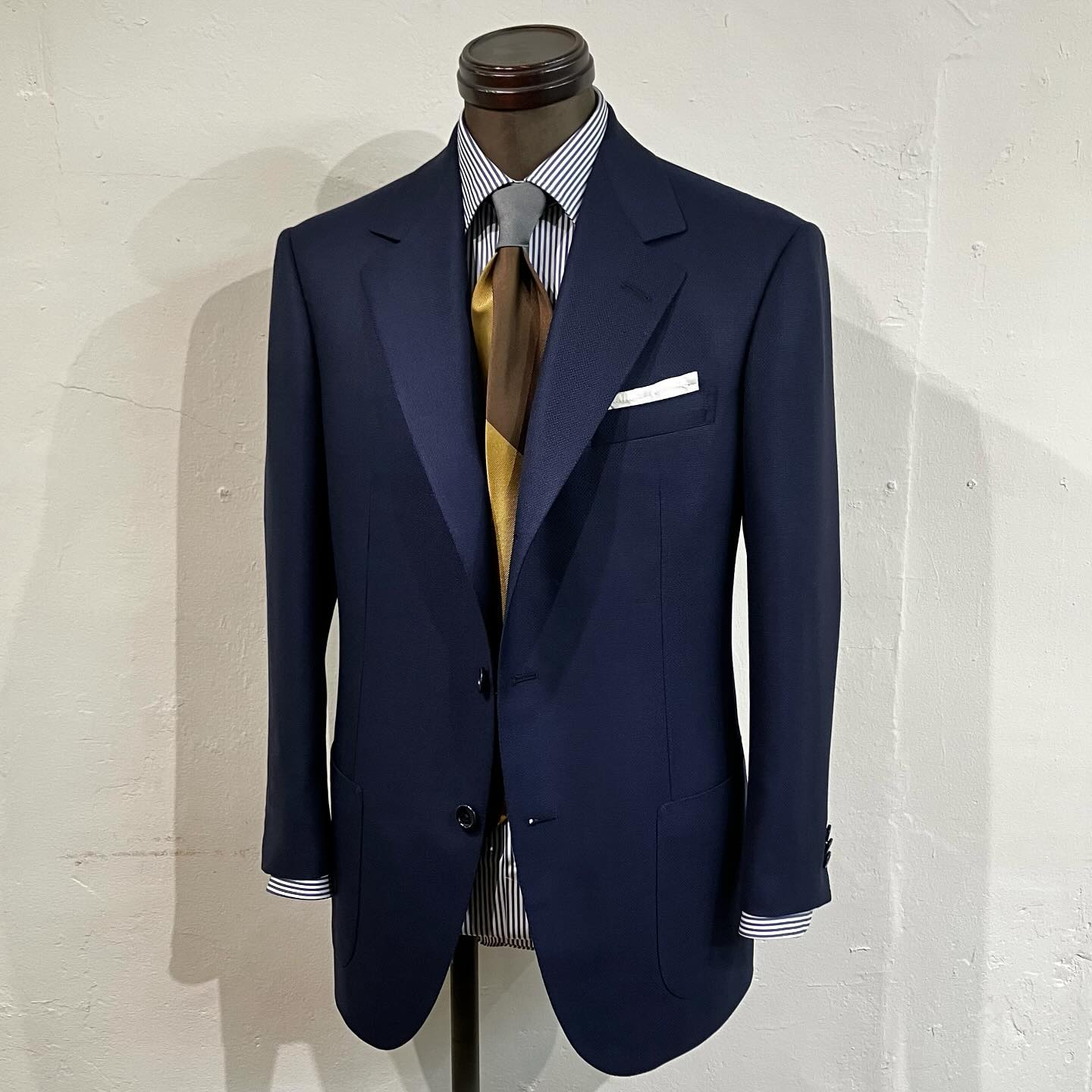 羊屋（tailor) (@hitsujiya.tailor) • Facebook