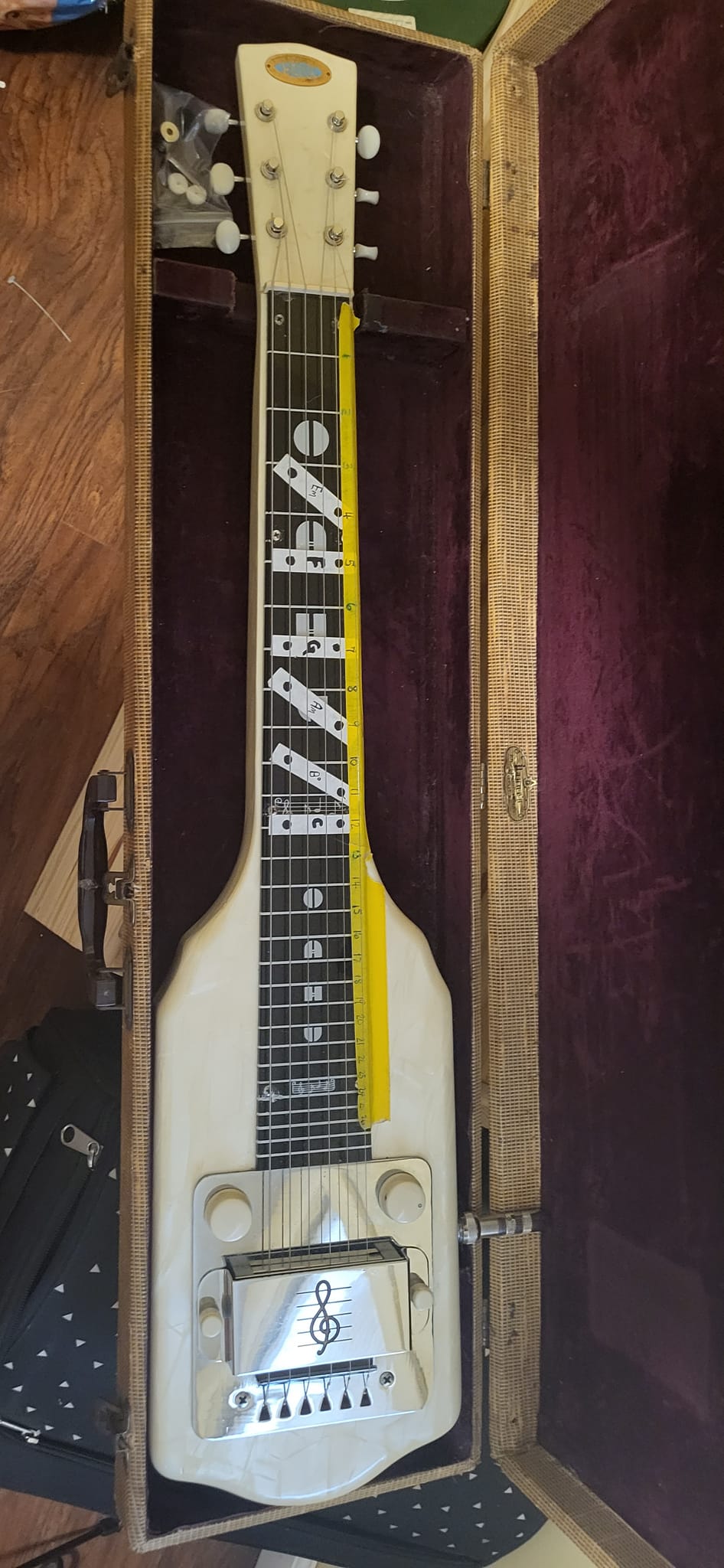 What is this vintage Oahu lap steel tone bar?