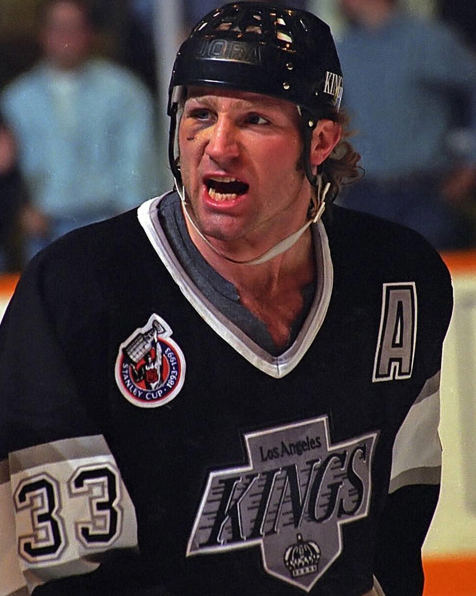 Hockey Beast - That one time rookie Jeremy Roenick went up... | Facebook