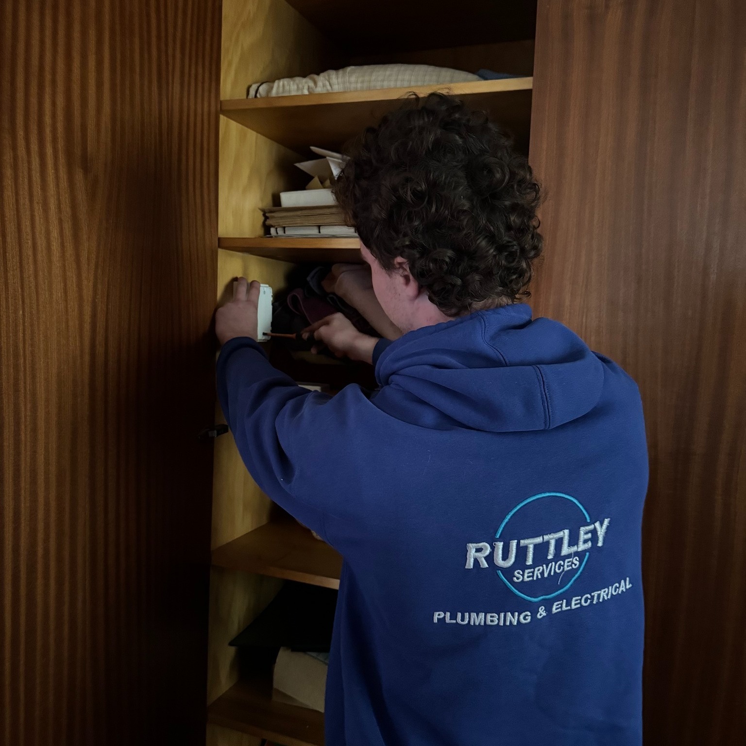 Ruttley Services - Plumbing and Electrical