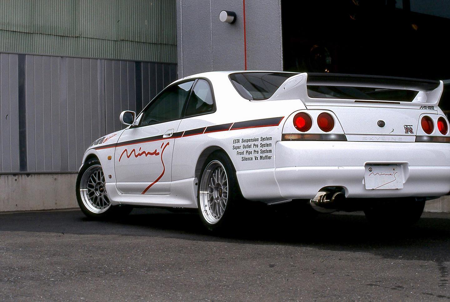 Built - Future Built By Legends project. Mine's R33 Skyline GT-R