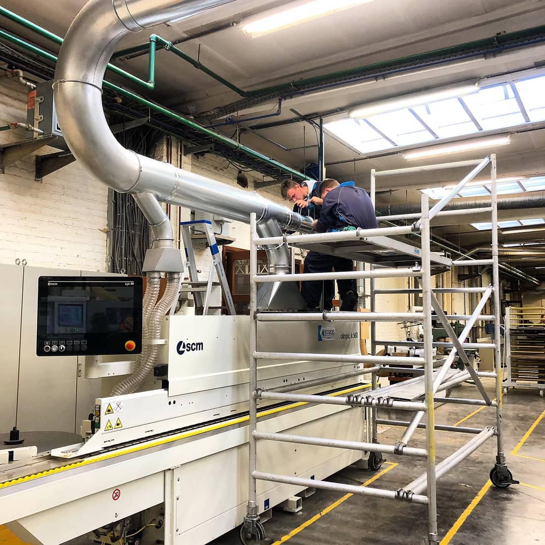 Nieuwe machine in de houtafdeling!... - Campus VTI Waregem