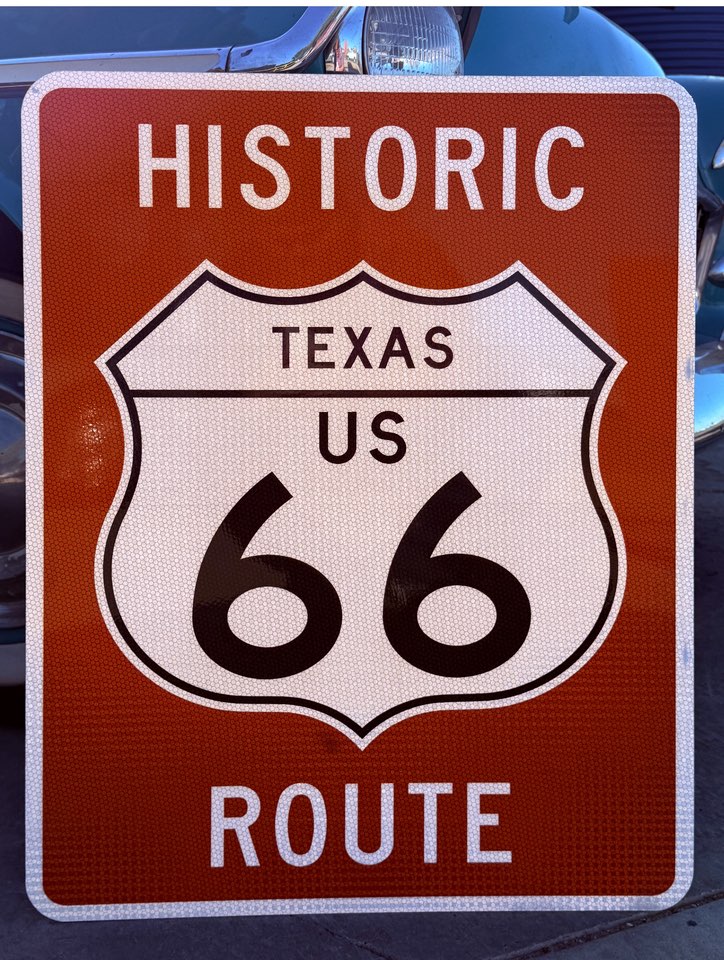 What are the authentic Route 66 signs and how to identify them?