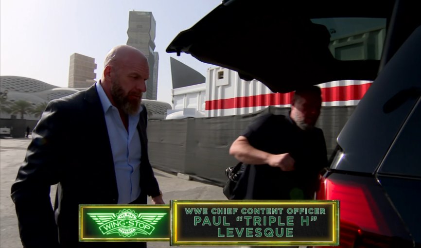 The crowd started to Boo HHH when he... - Wrestlelamia.com | Facebook