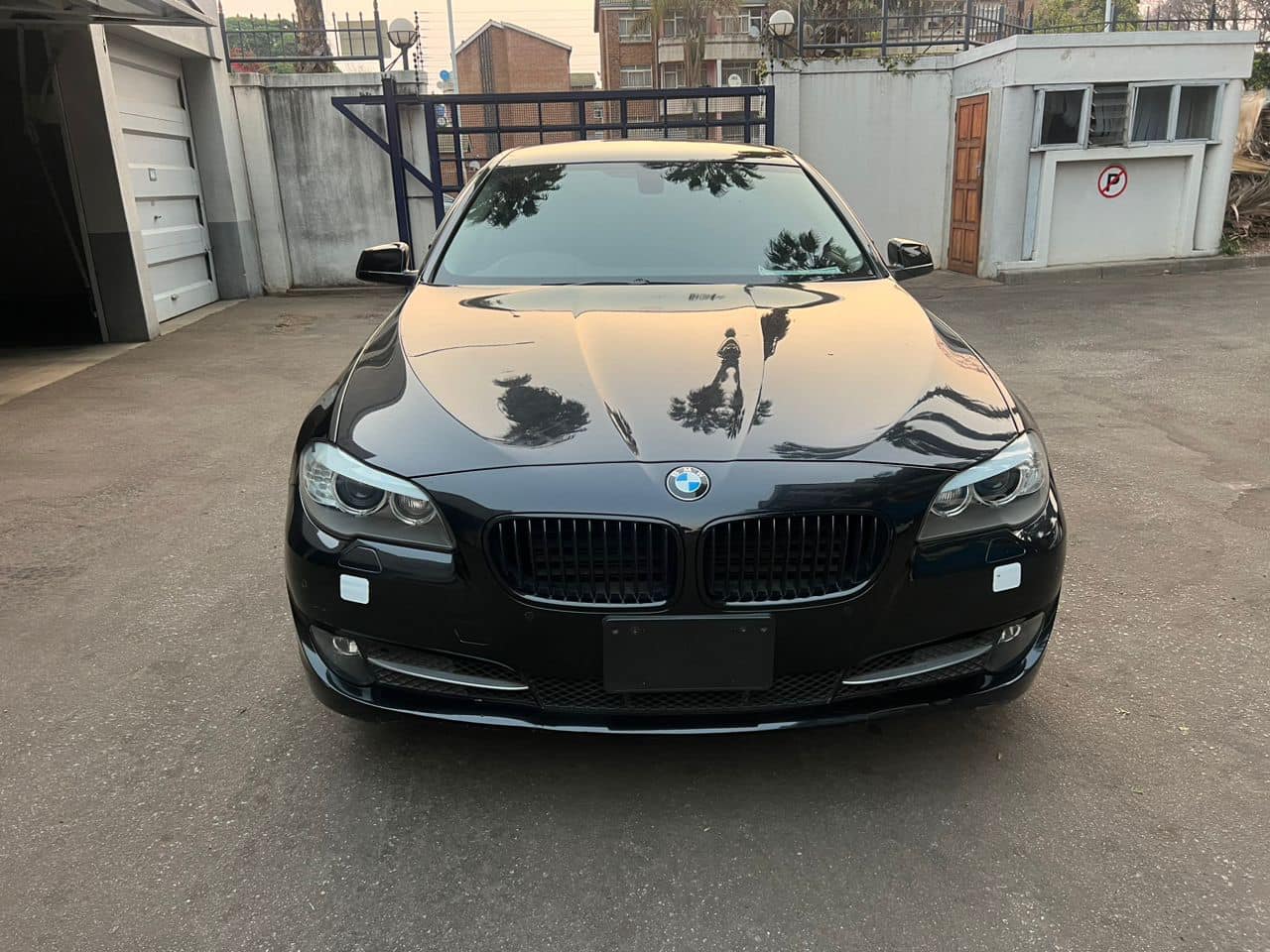 BMW 523D Year 2013 Mileage 134k Dynamic Efficiency Sport torque 