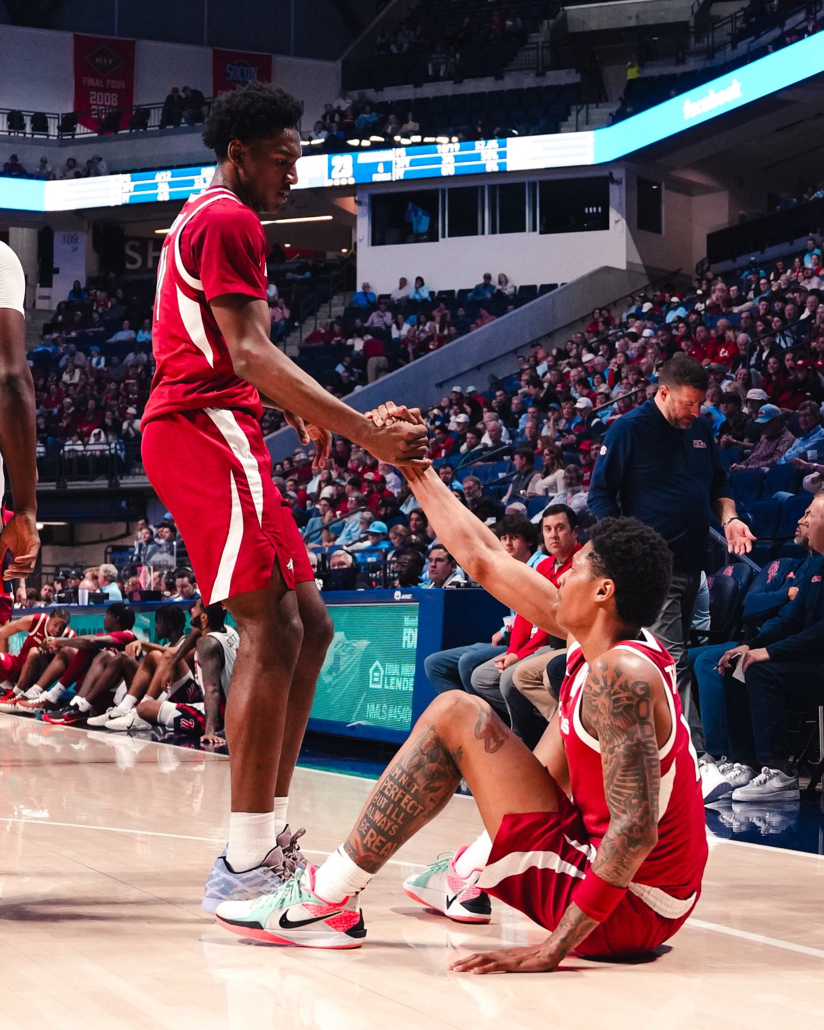 Arkansas Razorback... - Arkansas Razorback Men's Basketball