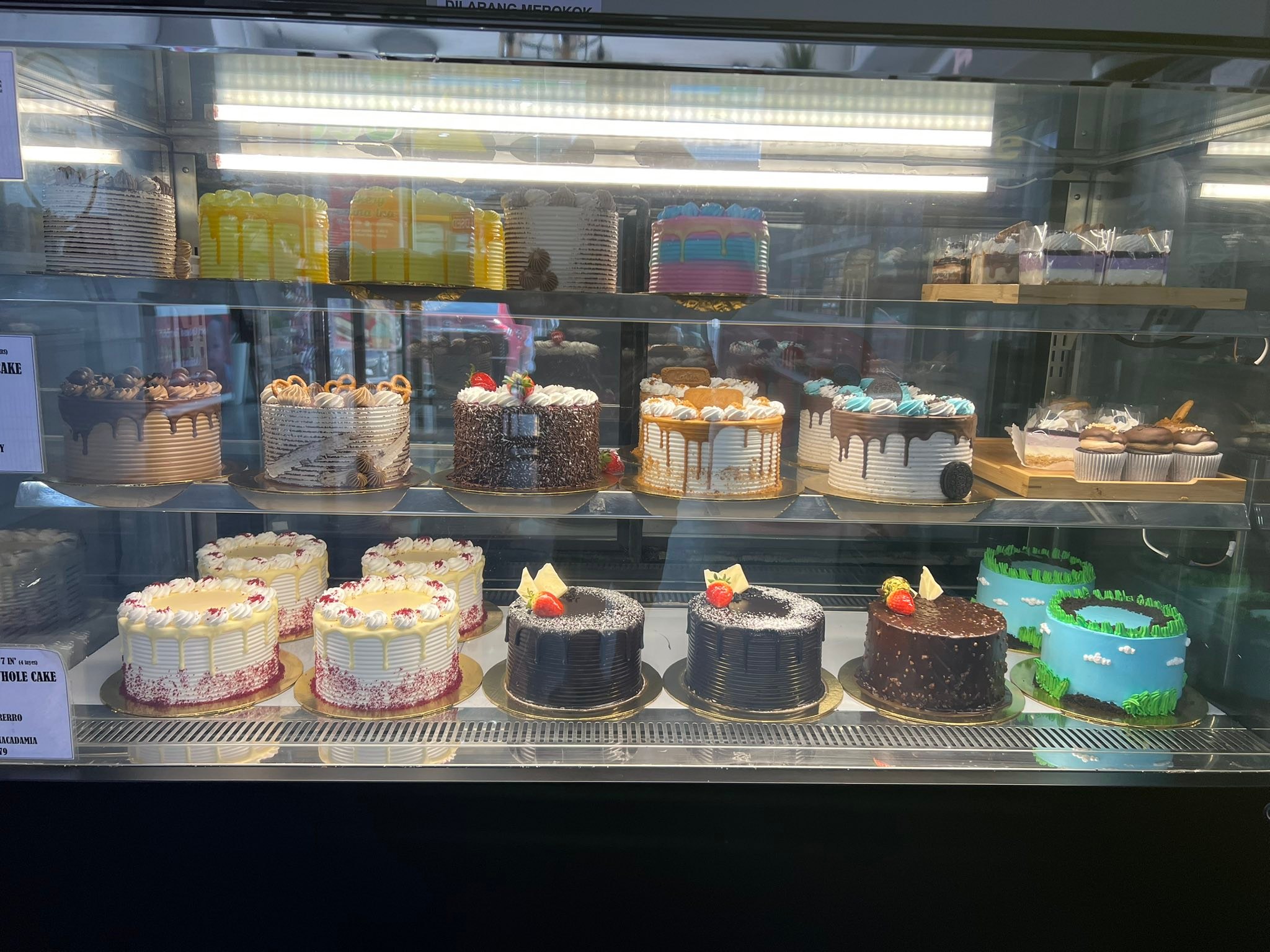 Red houze Bakery HQ-bukit... - Red houze Bakery HQ-bukit raja