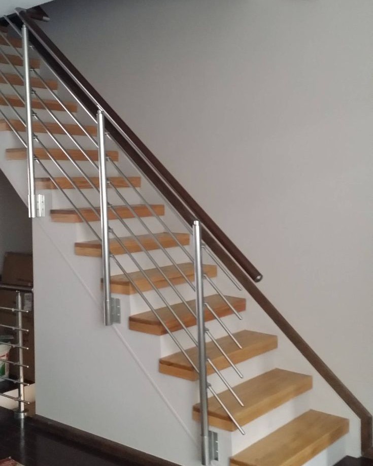 Handyman - 🖤 Modern lines. Master craftsmanship. This interior railing ...