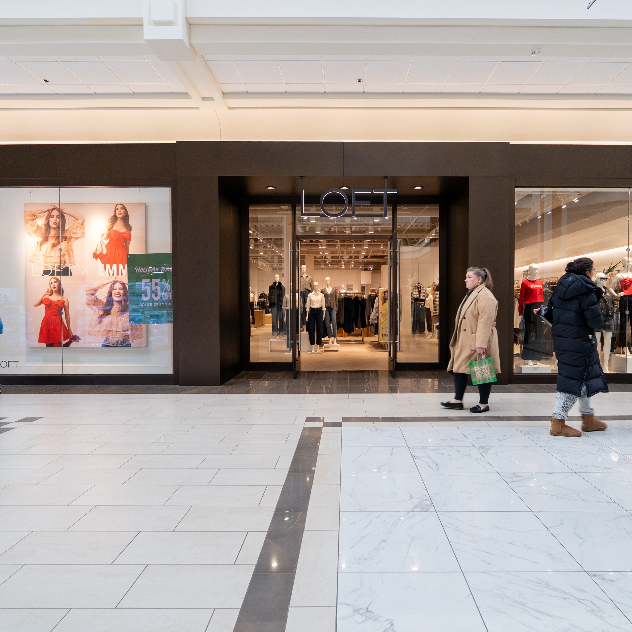 The Mall at Rockingham Park... - The Mall at Rockingham Park