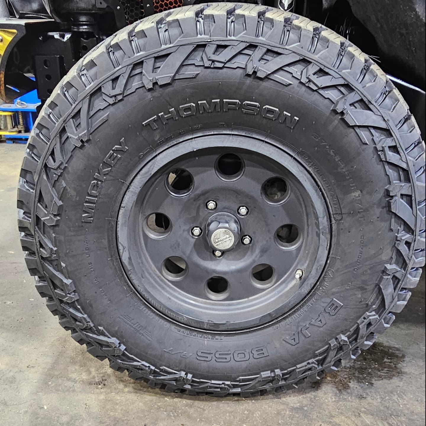LockedN'Loaded 4x4... - LockedN'Loaded 4x4 Fabrication LLC
