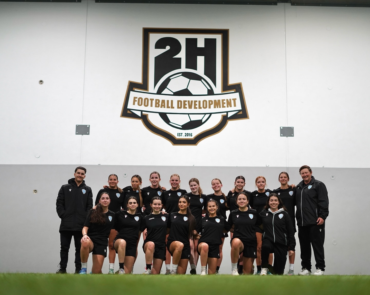 2 Halfs Football Development