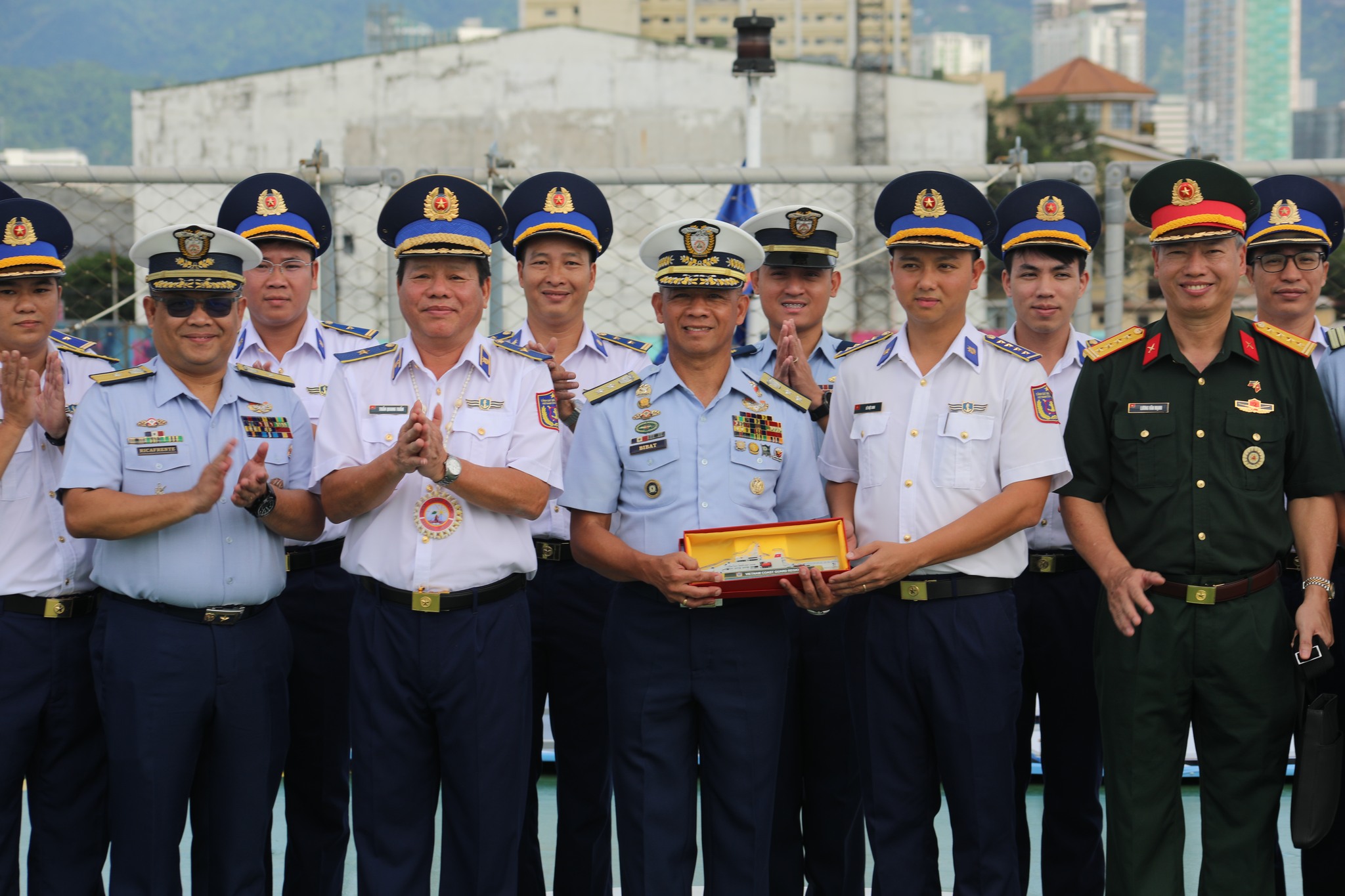 GMA - LOOK: The Philippine Coast Guard (PCG) welcomes the Vietnam Coast ...