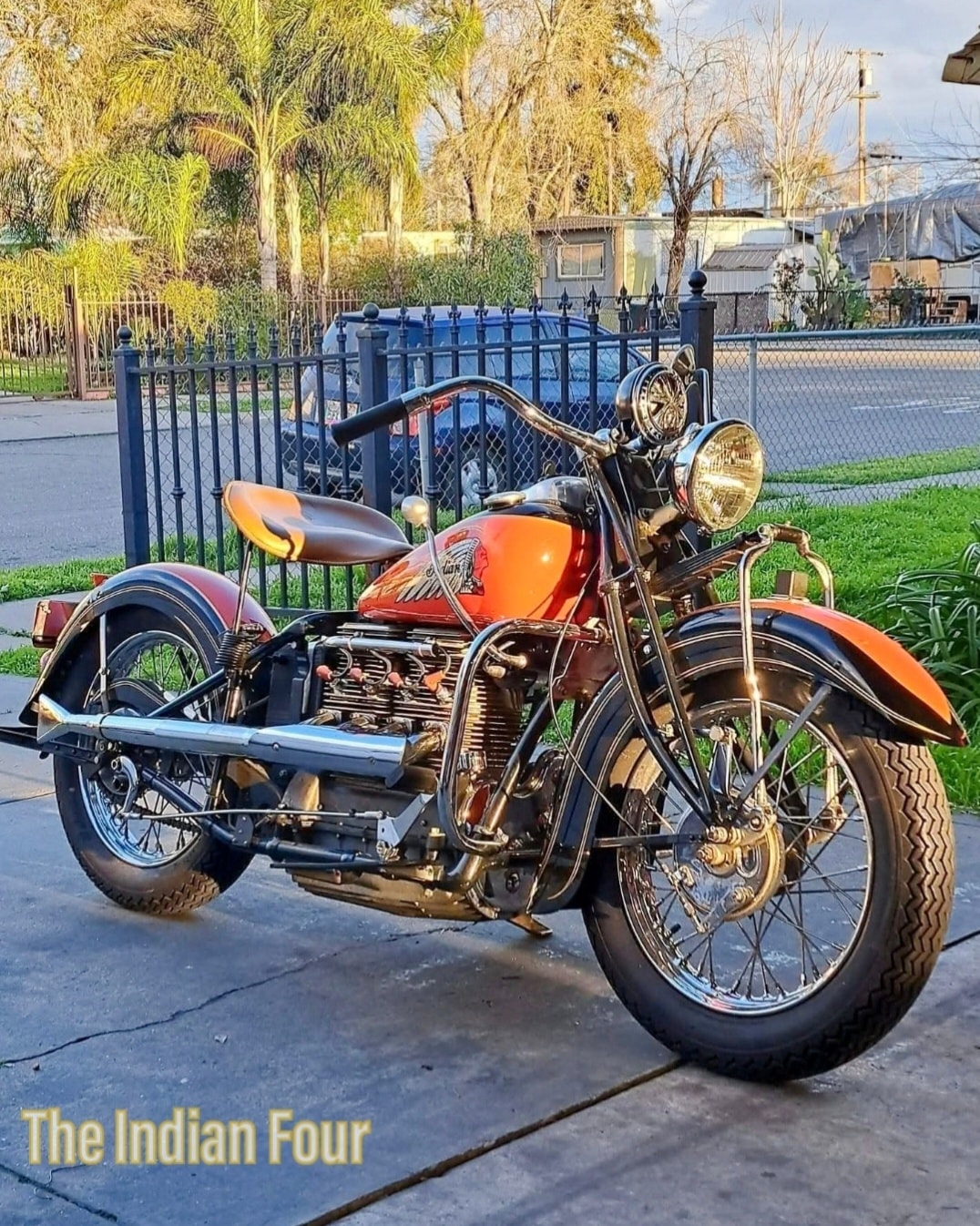 Classic 1938 Indian model 438 Inline Four 💙❤️🖤 The 1938 Indian