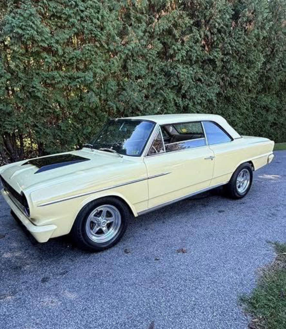 アンタッチャブル Randy Chapple Here's my '64 Rambler American 440 hard top.