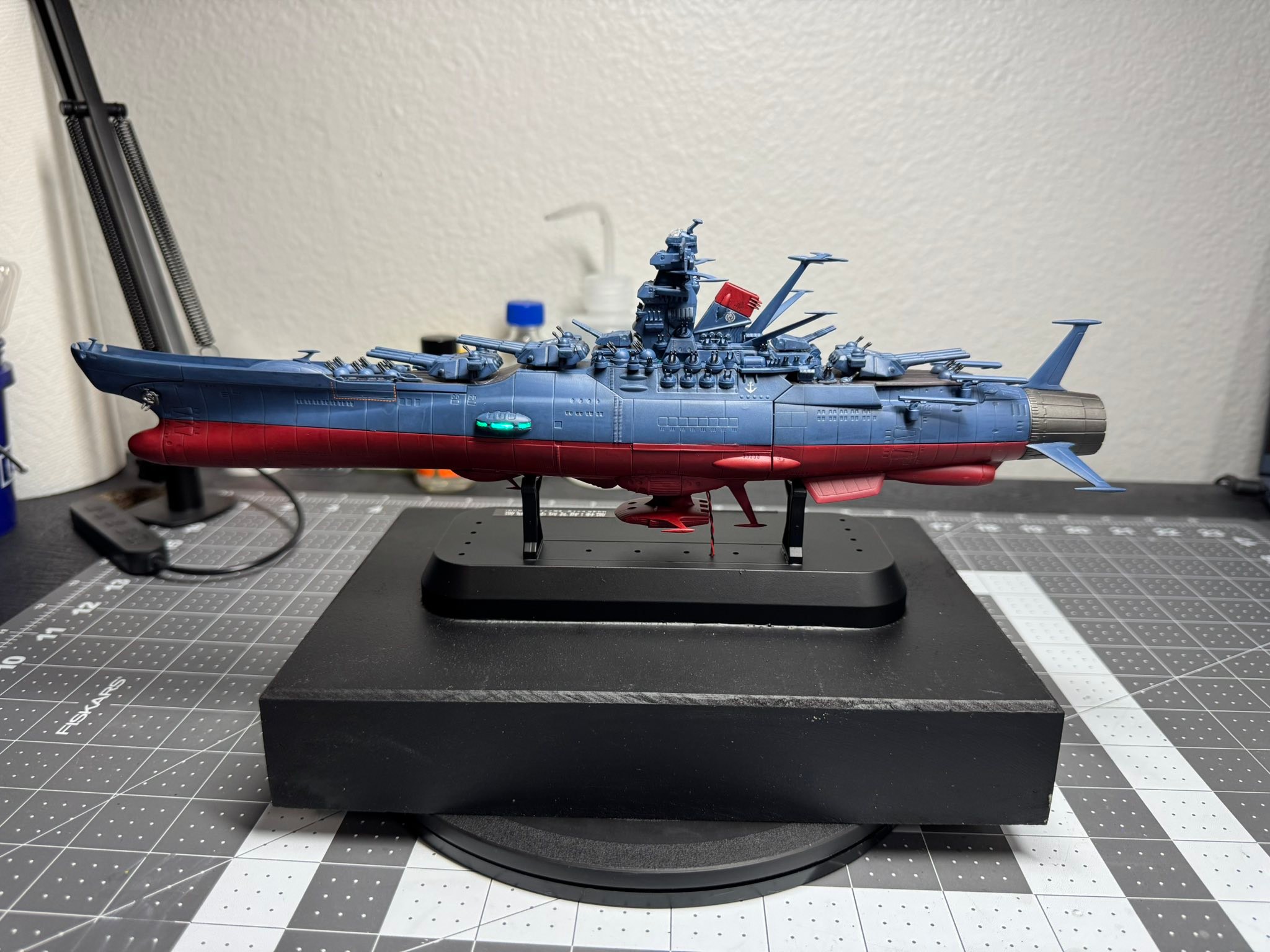Bandai 1/1000 Space Battleship Yamato 2202 model kit review
