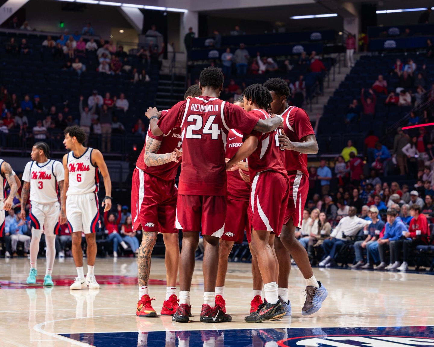 Arkansas Razorback... - Arkansas Razorback Men's Basketball