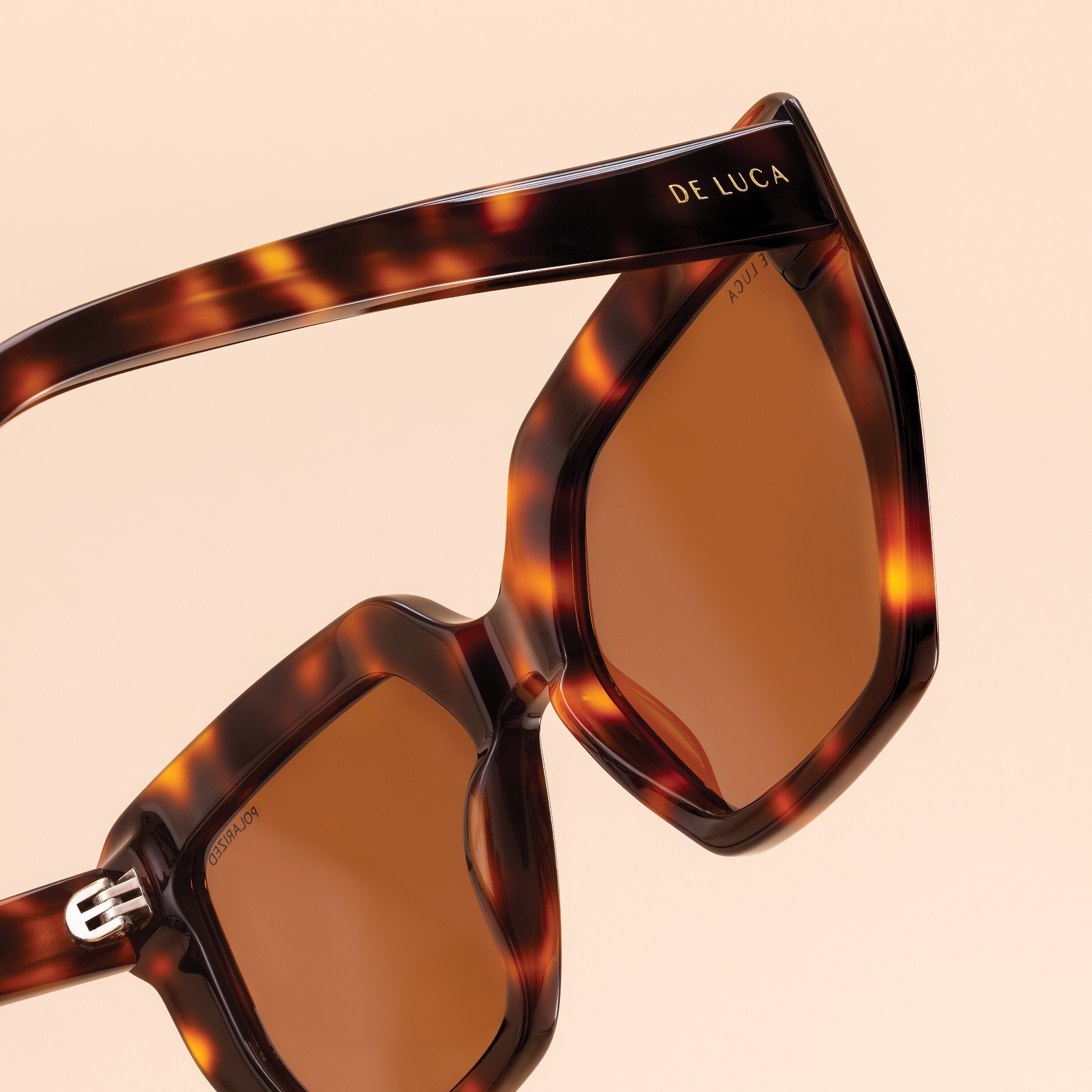 Beacon - The tortoise shell frames of your dreams 🐢💭 serving smart ...
