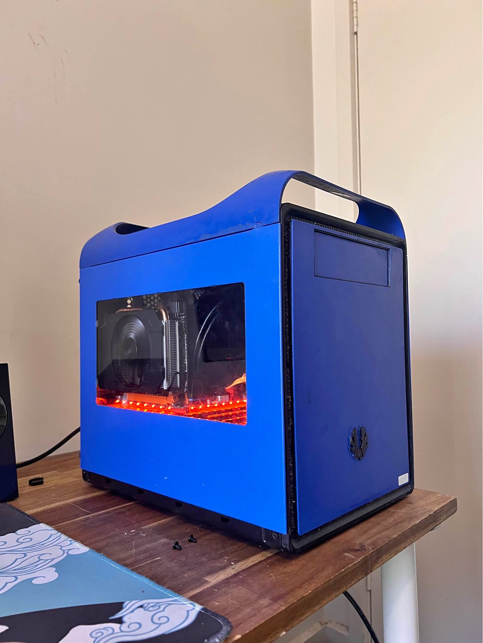 Blue, lunchbox Mini ITX Gaming PC - Desktop Computers - Ballarat ...