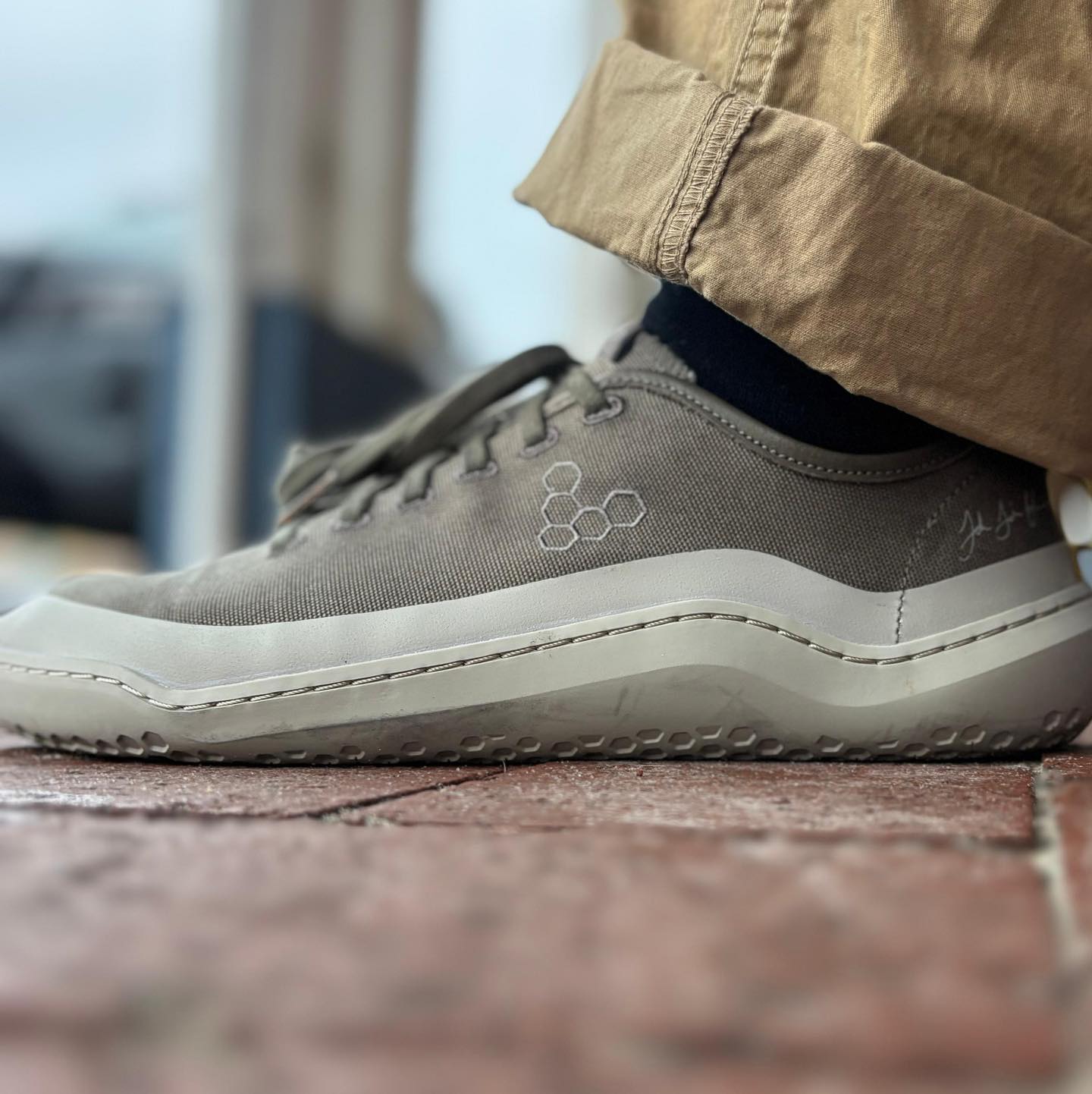 Vivobarefoot - Just like the arrival of the Winter ❄️Swells 