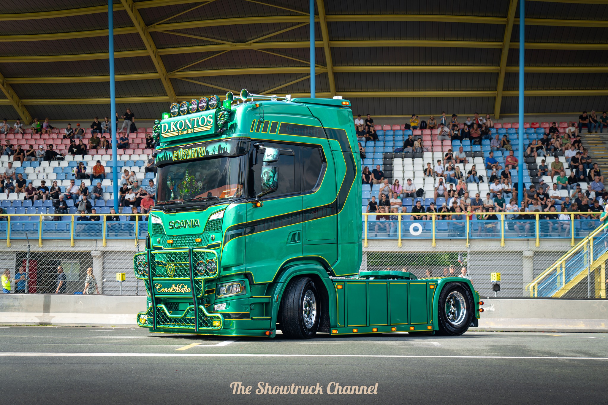 Speedbird - Due to an order cancellation we have 1 Scaled Rig (Scania ...