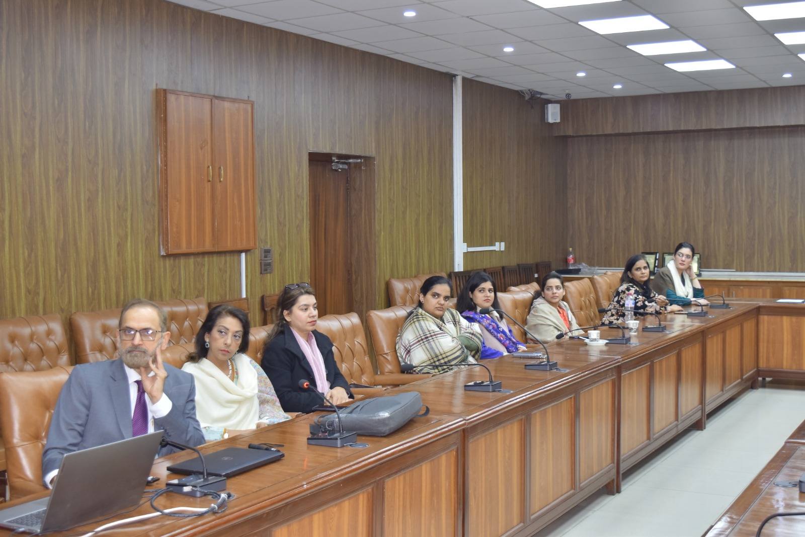 University of... - University of Health Sciences Lahore