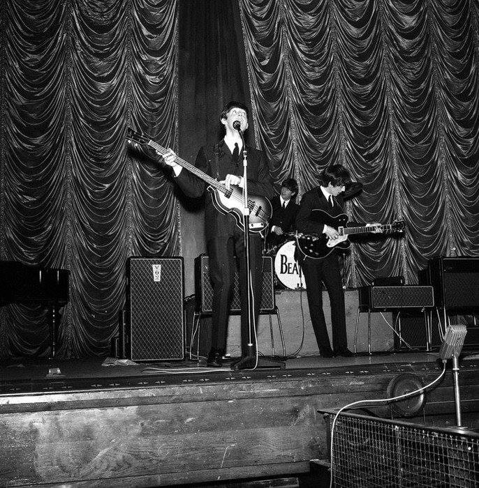 Beatles - November 14th 1963 - UK Autumn Tour (Exeter) Barry Miles ...