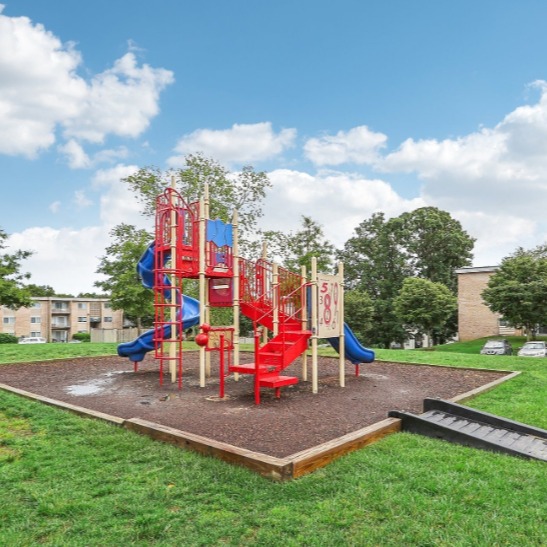 Andrews Ridge Apartments | Suitland MD