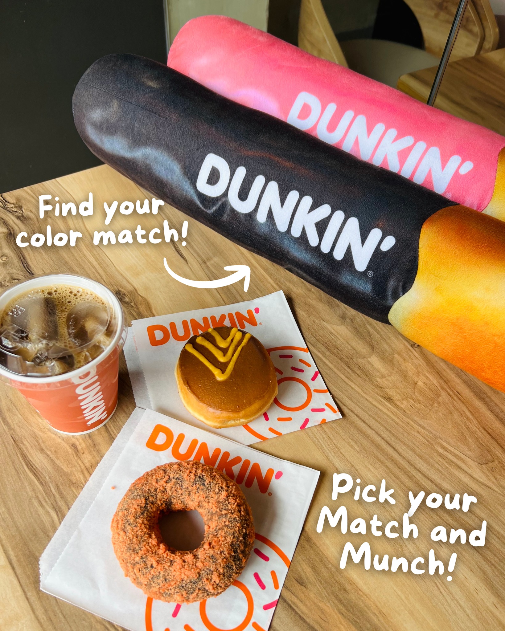 Dunkin’ YANピロー【ピンク・ブラウン各1本】2本セット 海外限定 新品 Strawberry Pink or Chocolate Brown? Match your 𝐃𝐮𝐧𝐤𝐢𝐧