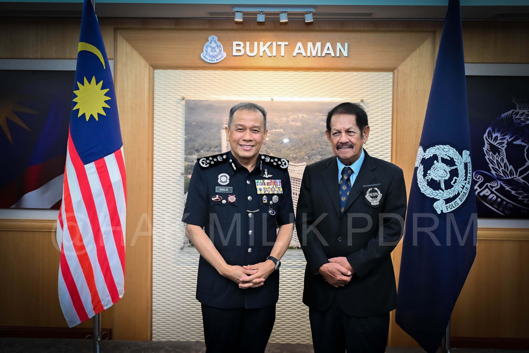 Polis Diraja Malaysia ( Royal Malaysia Police ) - TERIMA KASIH di atas ...