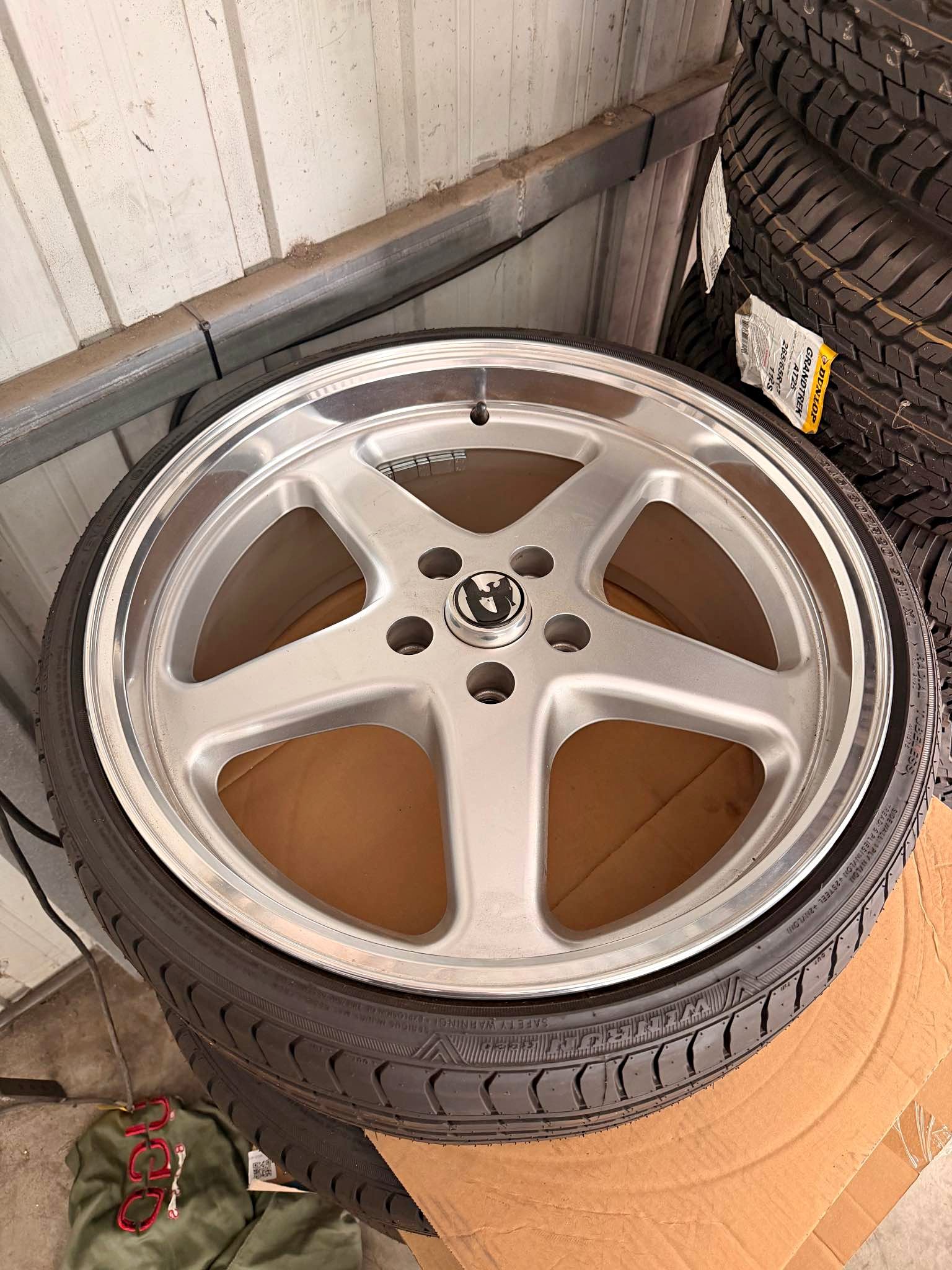 Rodney rims and tiers - Car Wheels, Tires & Parts - Melbourne, Victoria ...