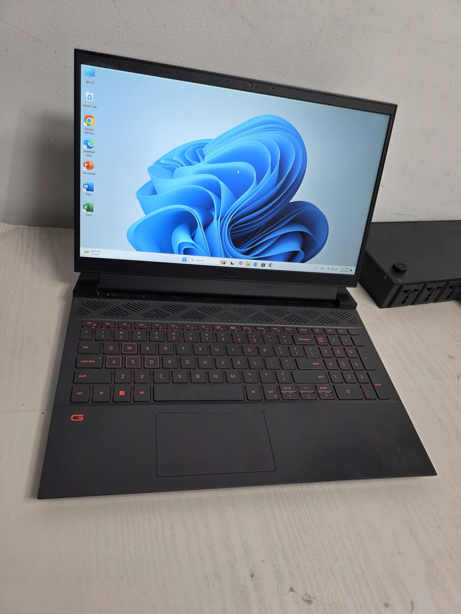 КОМПЬЮТЕР NOTEBOOK, COMPUTER АВНА ЗАРНА