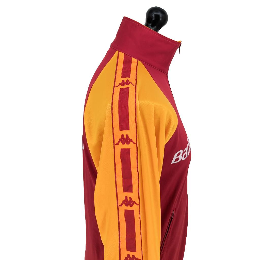 This classic AS Roma Home kit from the mid-1980s was produced by