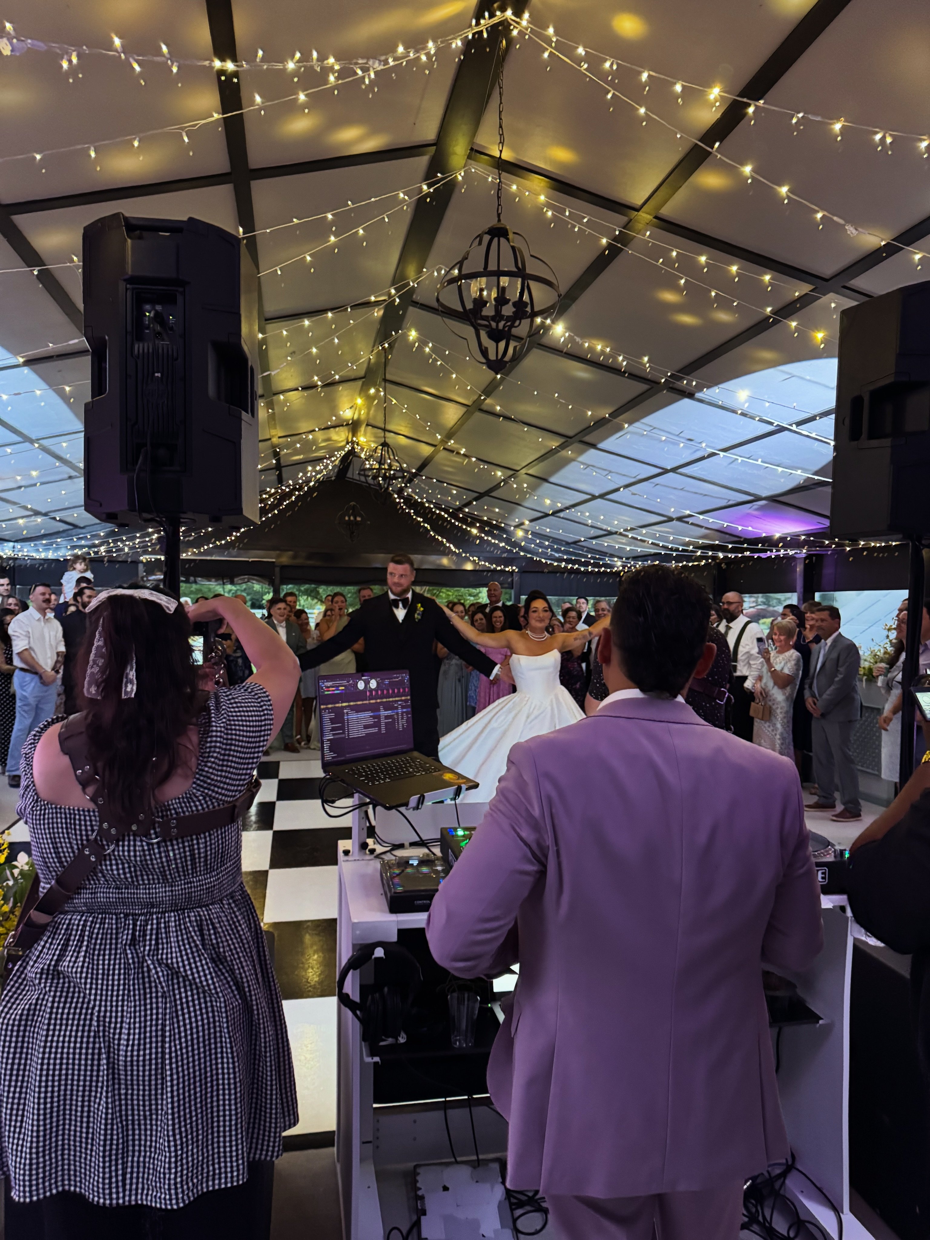 Nicole + Craig ? wedding coordinator • Dana Ferreri photographer 