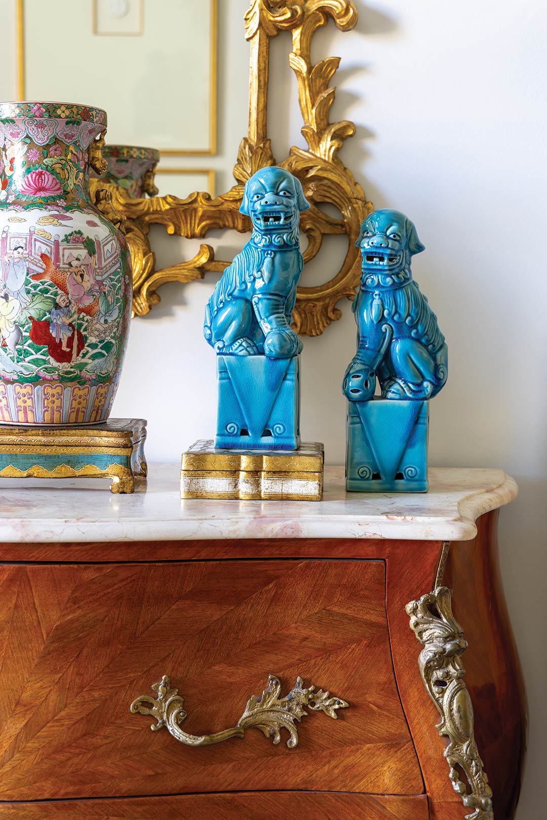 Southern - Foo dogs, aka Shishi or guardian lions, have been guarding ...