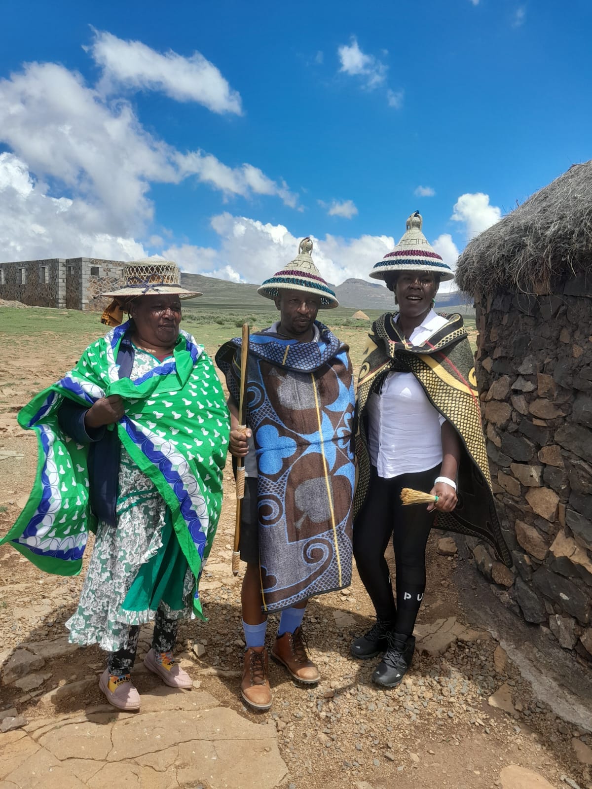What to expect at Metobeng Lodge and Mafikalisiu Pass?