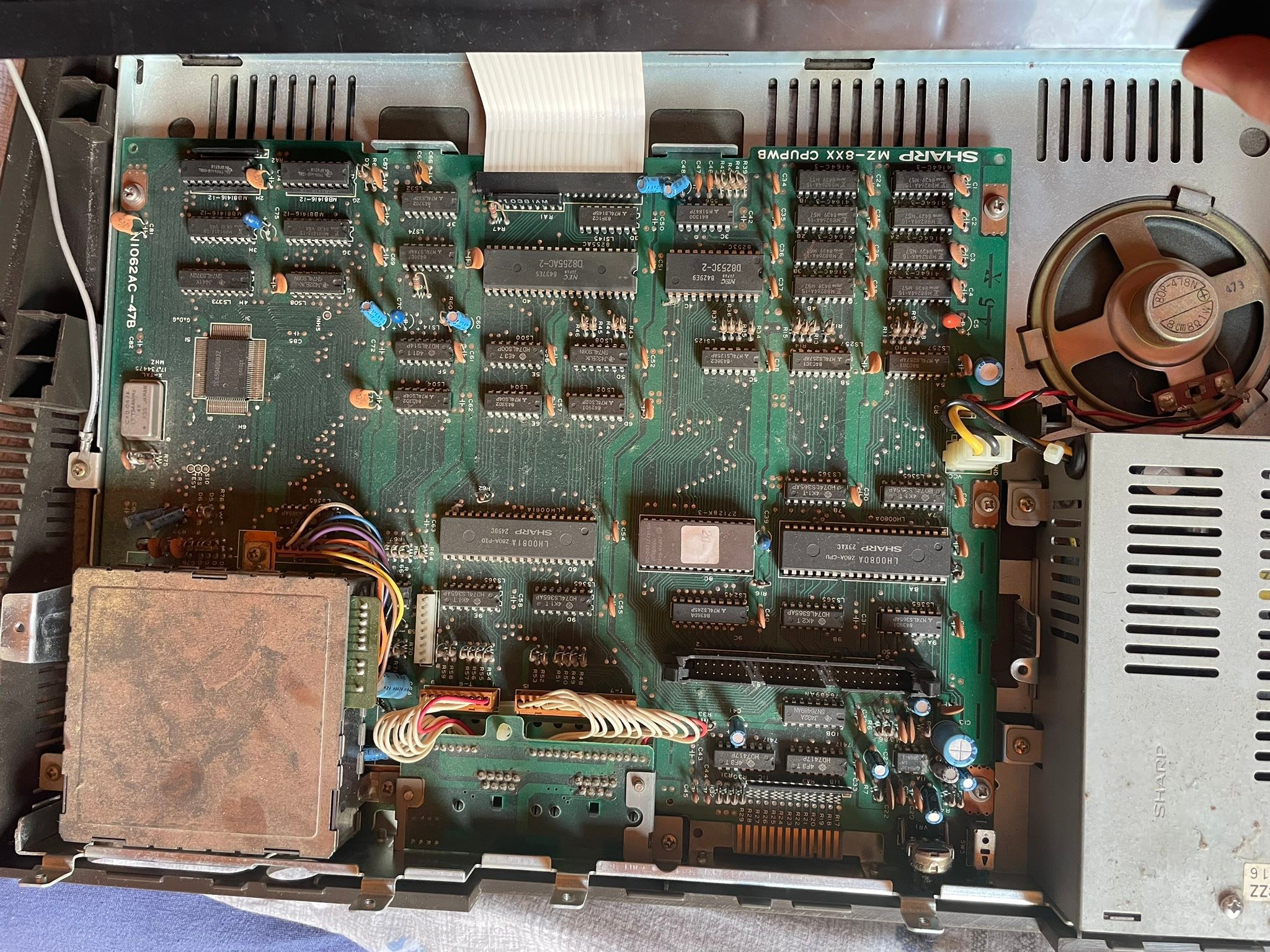 ボトルネック　50個 Sharp MZ-800 retro microcomputer with Z80 CPU and CGA-like graphics