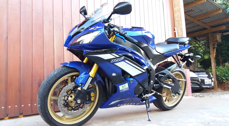 R6 com o toque da V8 💪😎👌 -Limpeza... - V8 Estética Automotiva