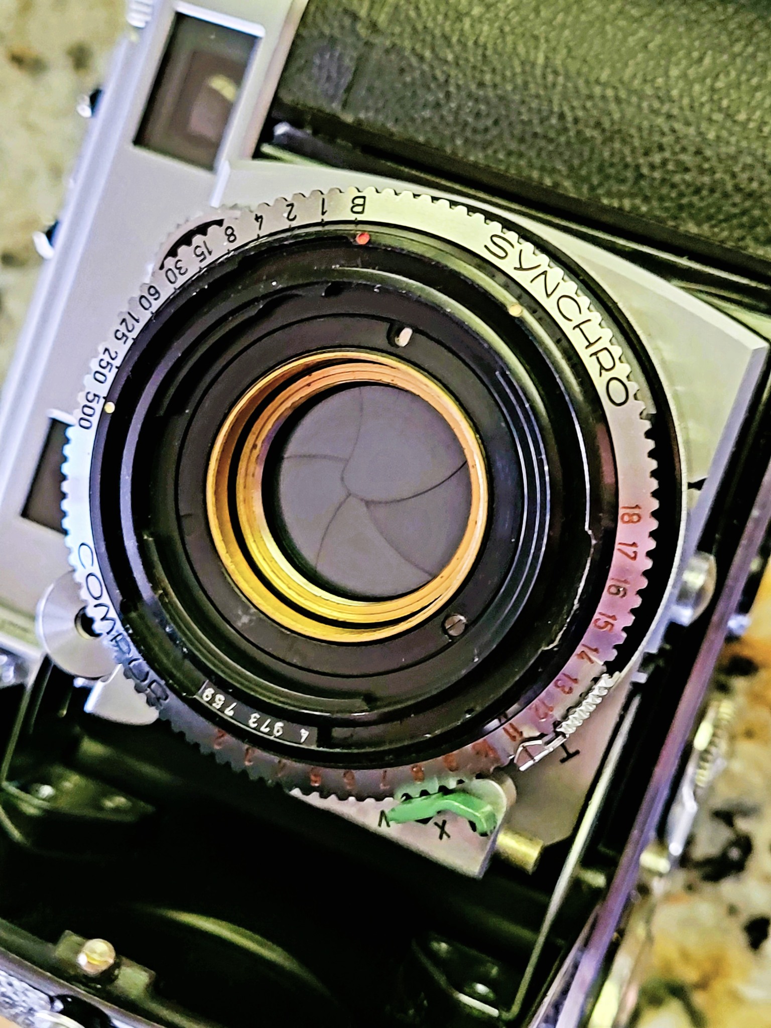 50mm F/2.0 Schneider-Kreuznach lens for Kodak Retina Xenon IIIc camera