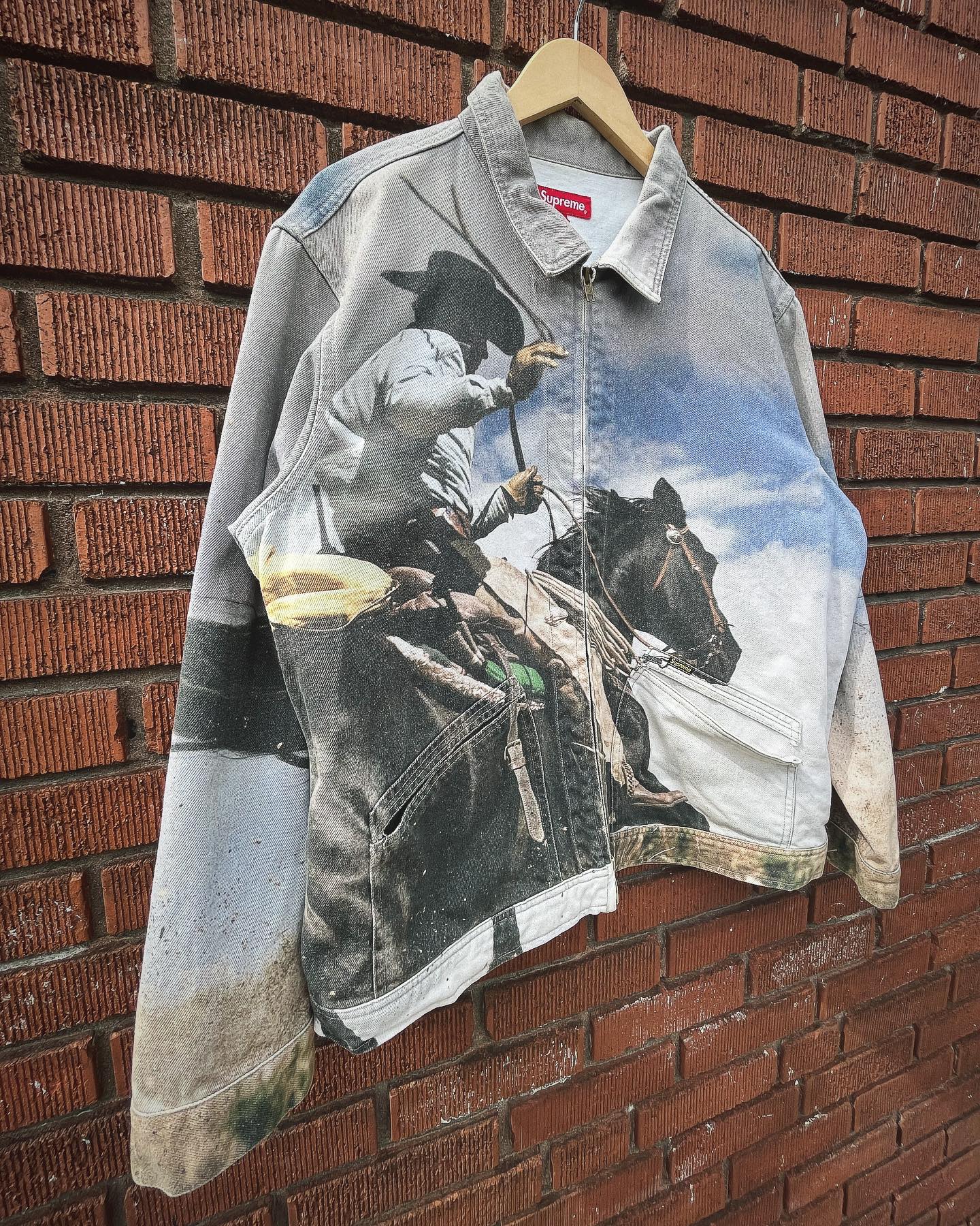 That good Supreme. 2017 Jim Krantz Cowboy Jacket (XL) 🤌 #2017