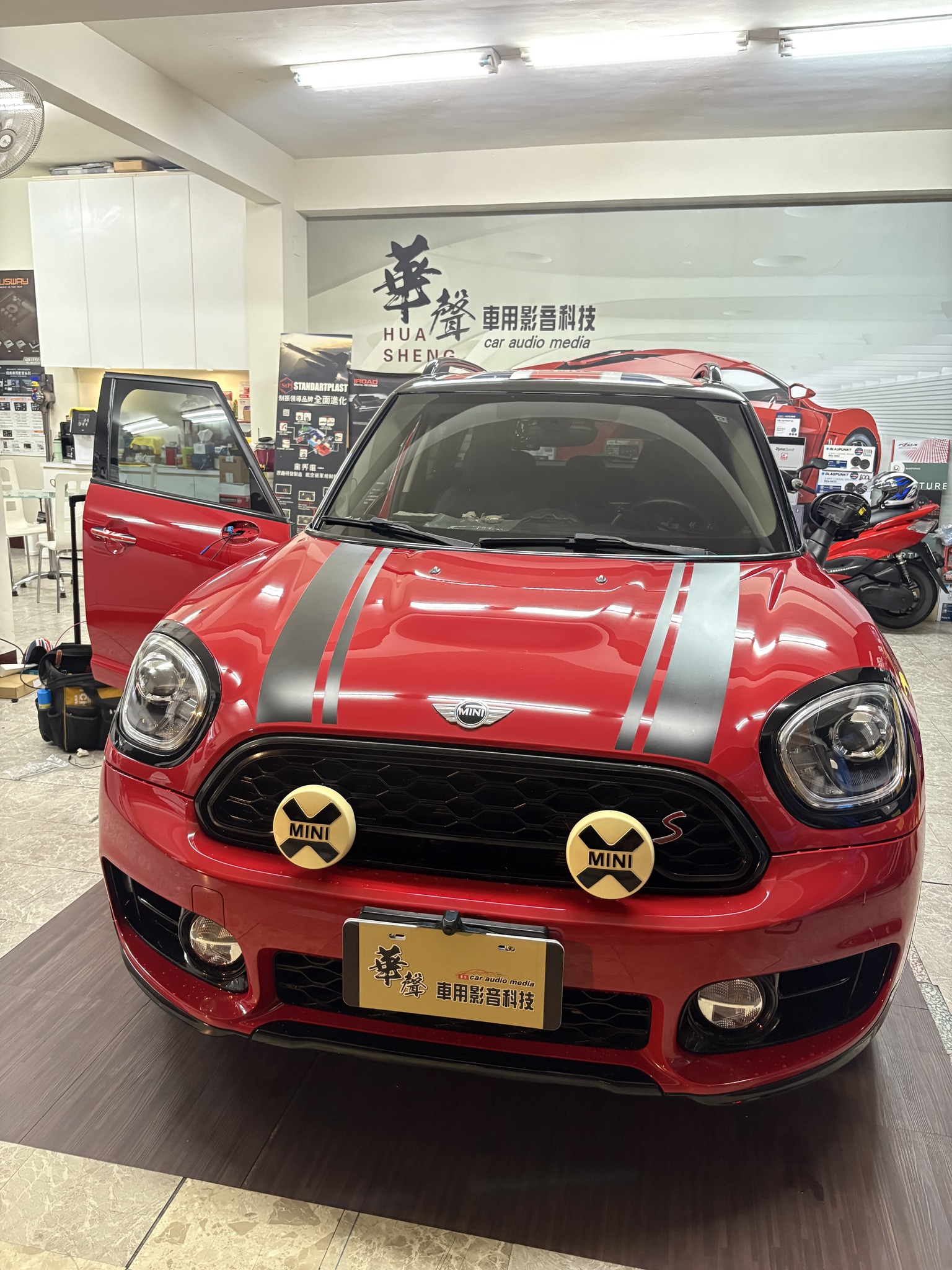 🚗💡MINI F60升級 專用｜奧斯卡 9... - 華聲專業汽車音響 環景360 盲點偵測 行車記錄器 隔音制震 | Facebook